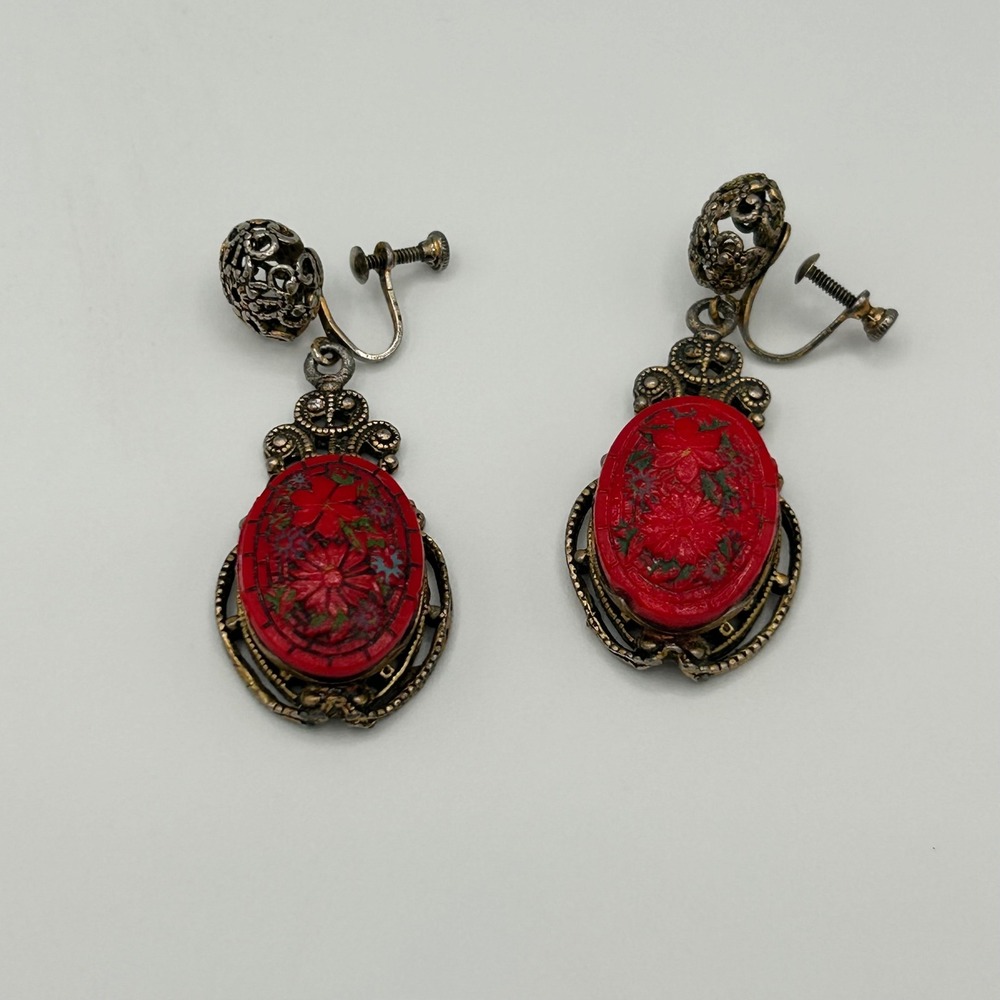 Vintage Red Floral Lucite Screw Back Dangle Earrings Silver Tone Filigree MC